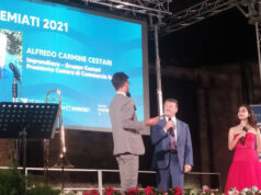 Alfredo Cestari riceve il Premio Mondi Lucani